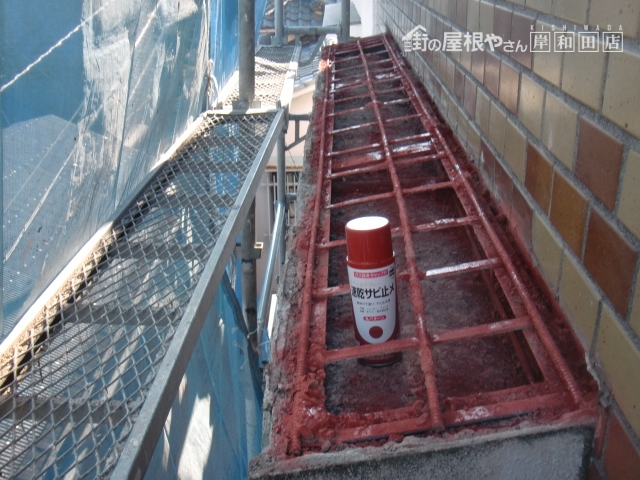 岸和田市の鉄筋に錆止め塗布