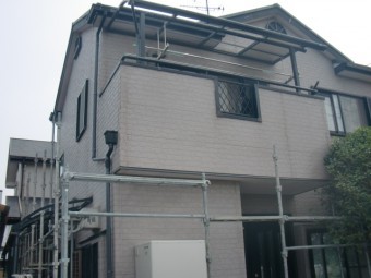 岸和田市八田町の目地シーリング打ち替え着工