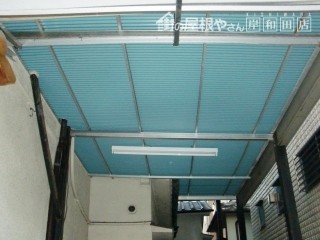 堺市中区のガレージの屋根貼り替え後