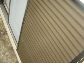 岸和田市尾生町の雨戸塗装