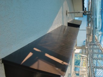 岸和田市天神山町の庇塗装