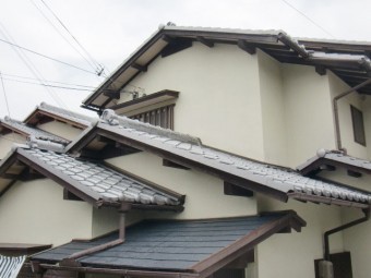 岸和田市天神山町の淡路産特上和瓦の葺き替え工事