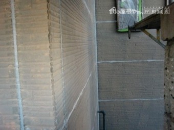 岸和田市真上町の屋根塗装と外壁防水もした外壁塗装