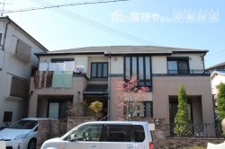 岸和田市加守町の蘇ったスレート板葺きの屋根塗装 現況