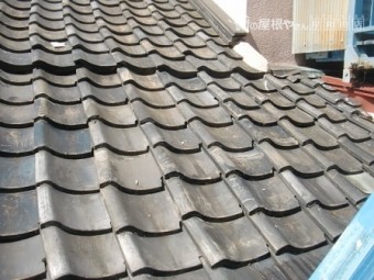 岸和田市大町でスレート瓦への屋根葺き替え工事