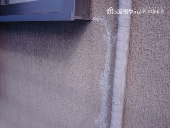 岸和田市西之内町の外壁パネルのクラック・浮き補修完了