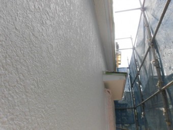 岸和田市吉井町の外壁下塗り完了