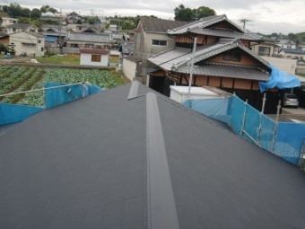 岸和田市の屋根葺き替え後