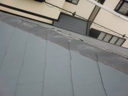 岸和田市の棟板金飛散