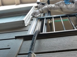 岸和田市下池田町のベランダコーキング打ち替え