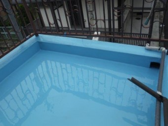 岸和田市のバルコニーにウレタン樹脂塗布