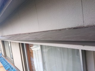 忠岡町の庇修理後