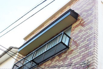 岸和田市の窓の手すり塗装完了