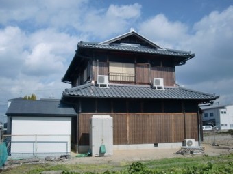 岸和田市東大路町の淡路産特上和瓦の屋根の葺き替え