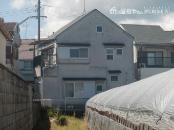 岸和田市極楽寺町でのカビ除去もした外壁と屋根塗装裏側現況