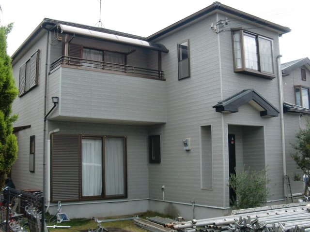 岸和田市尾生町の外壁・屋根塗装着工