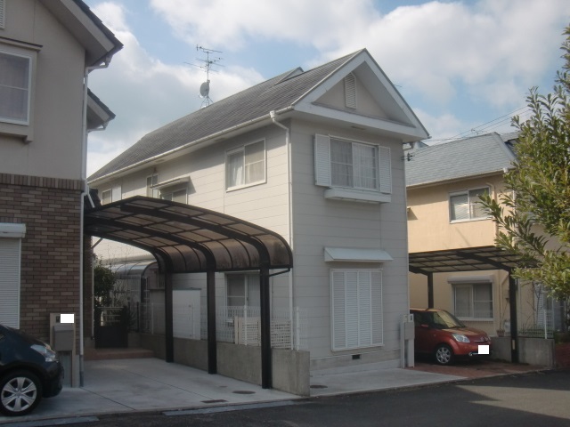 岸和田市下松町の外壁塗装前の様子
