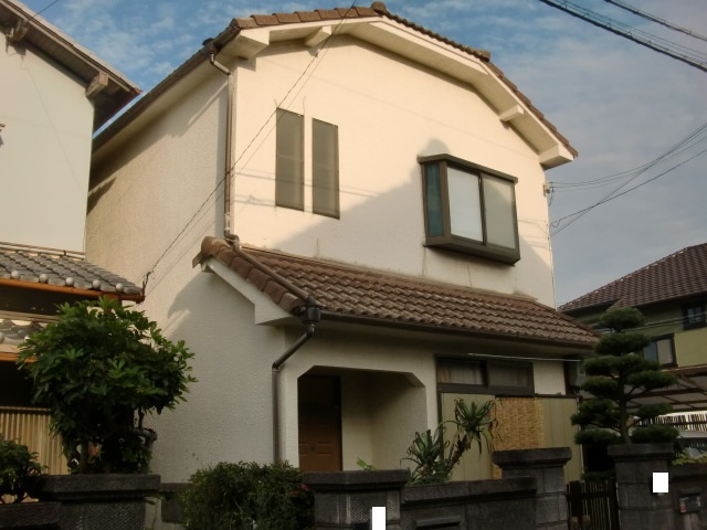 岸和田市の屋根・外壁の塗装の調査