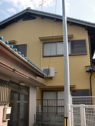 岸和田市春木本町の外壁塗装の足場解体と部分塗装