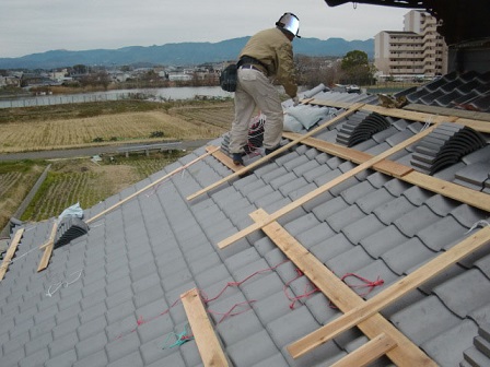 岸和田市東大路町の和瓦の屋根の葺き替え工事7日目