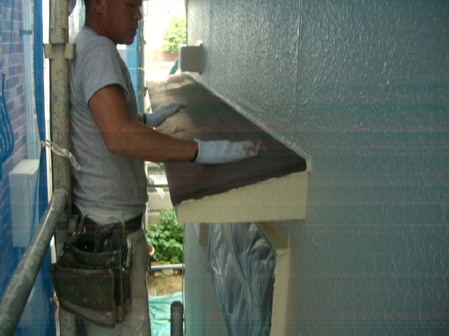 泉北郡忠岡町の外壁塗装の付帯部塗装/庇