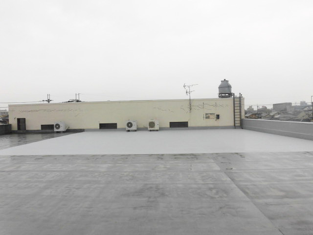 岸和田市の陸屋根防水工事完了