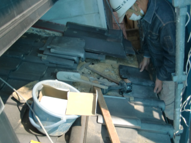 和泉市の下屋の修理状況