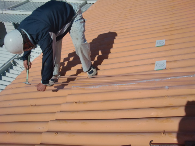 泉佐野市の工場の屋根修理