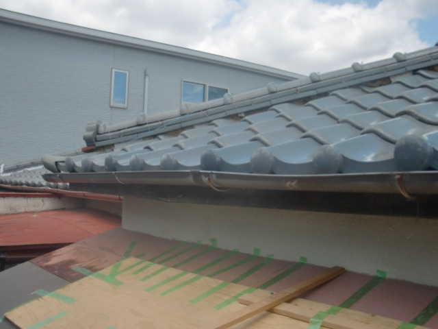 和泉市軒瓦割れ工事後