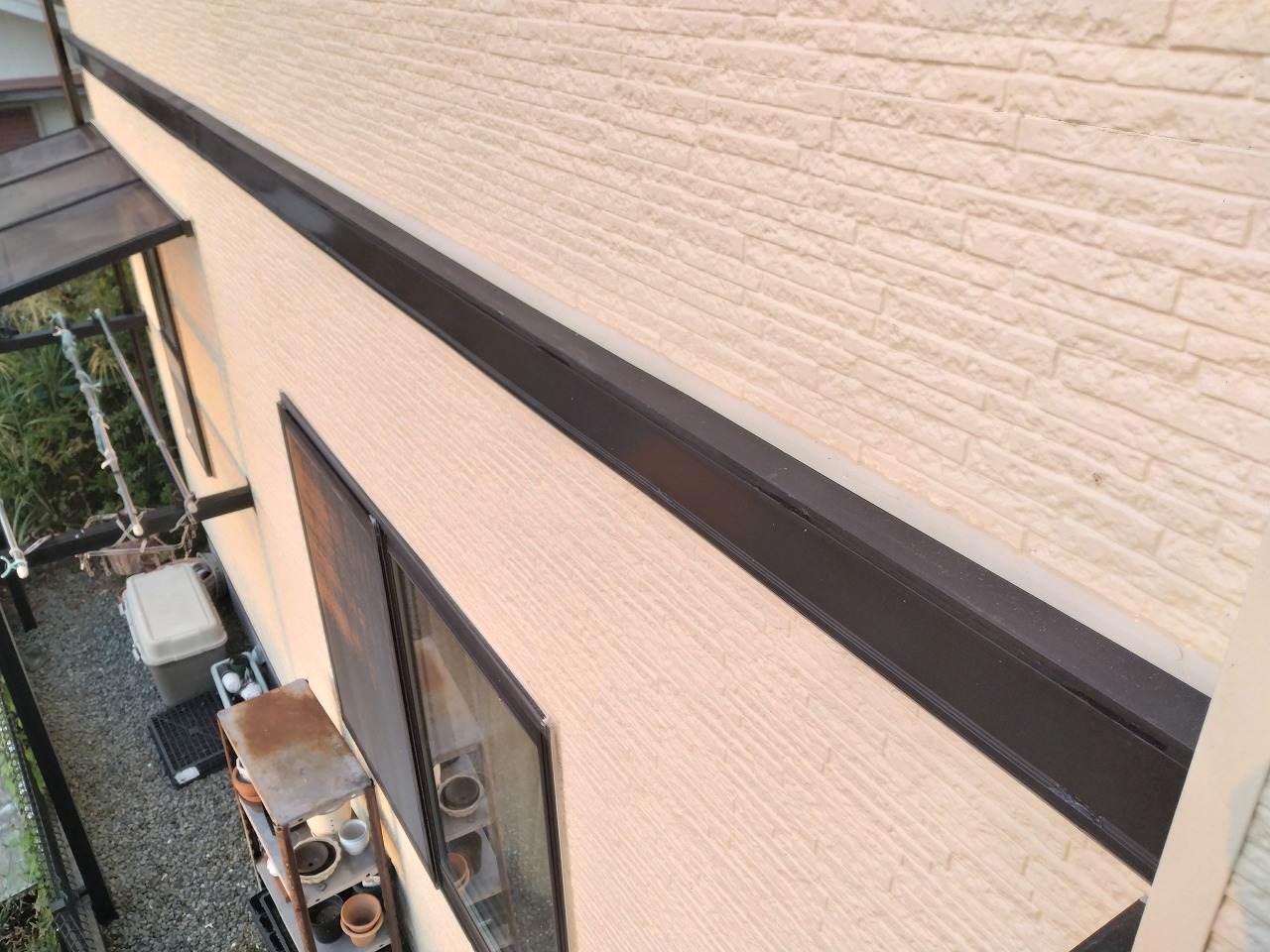 幕板固定工事完了