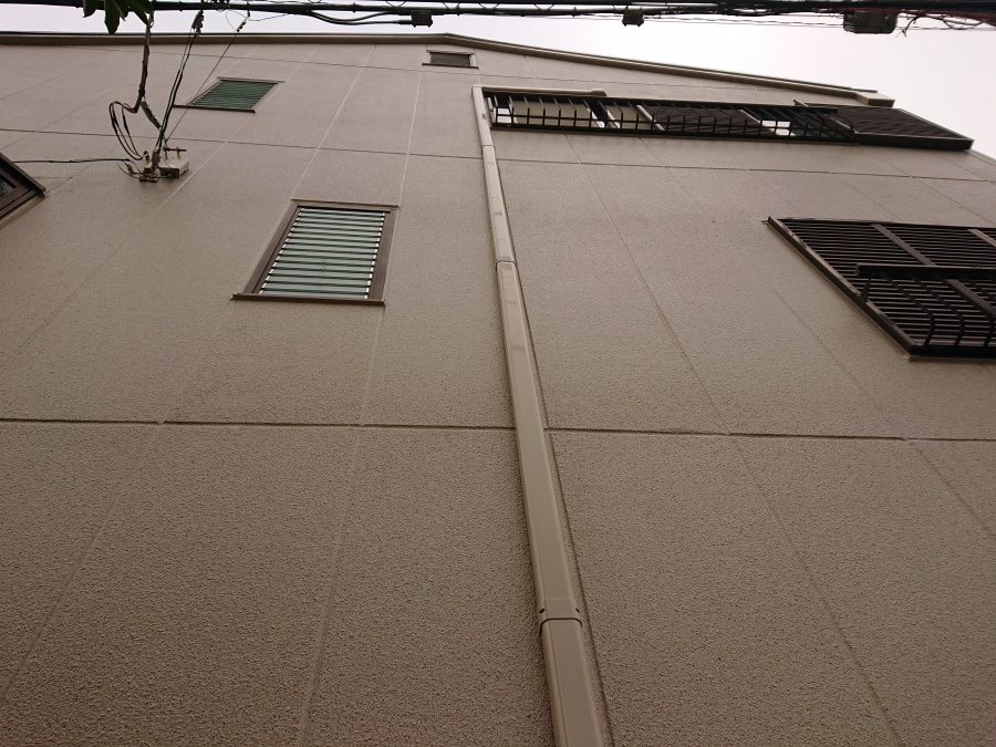 岸和田市の外壁の目地改修後
