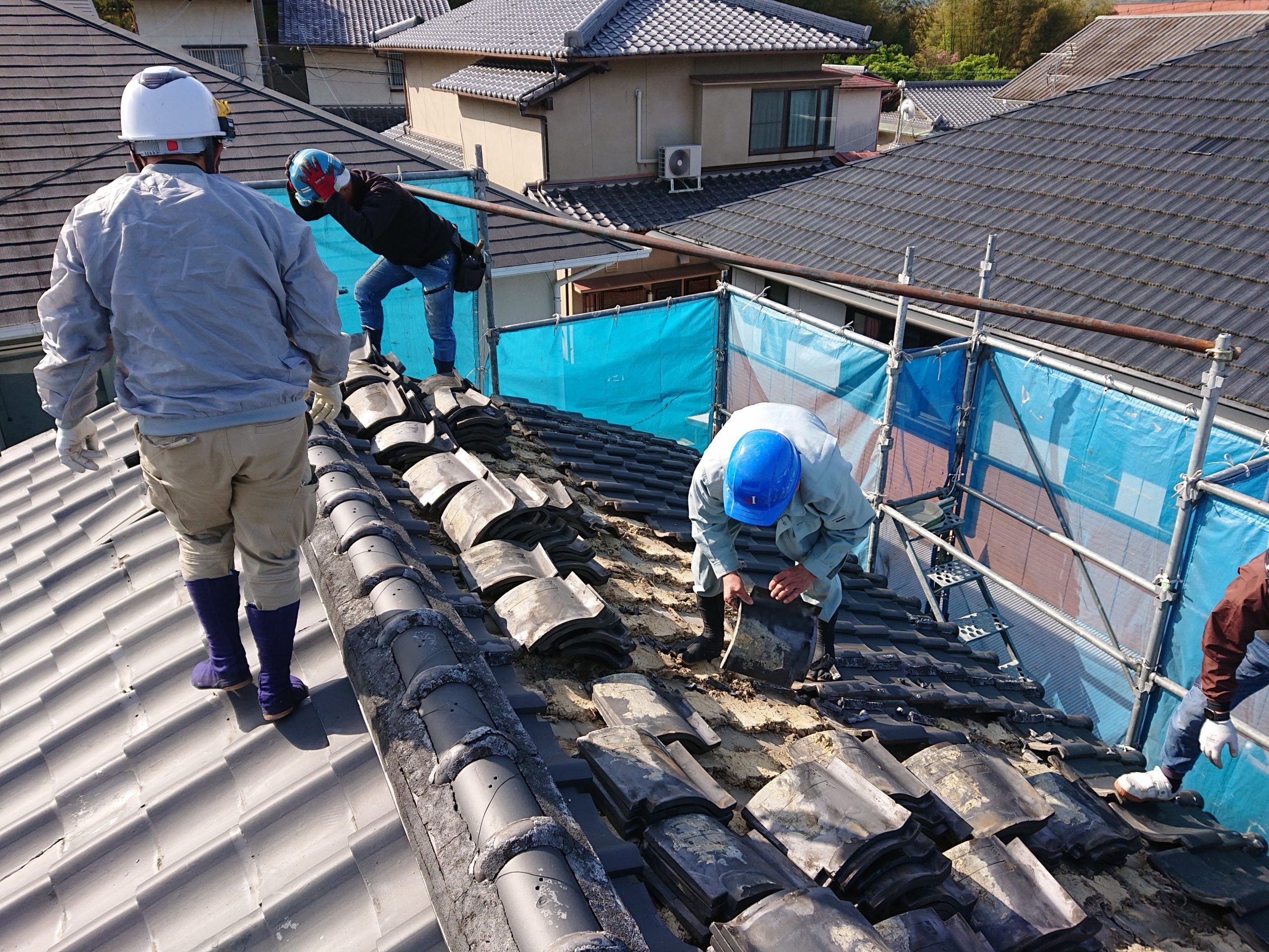 街の屋根やさん岸和田店の施工事例