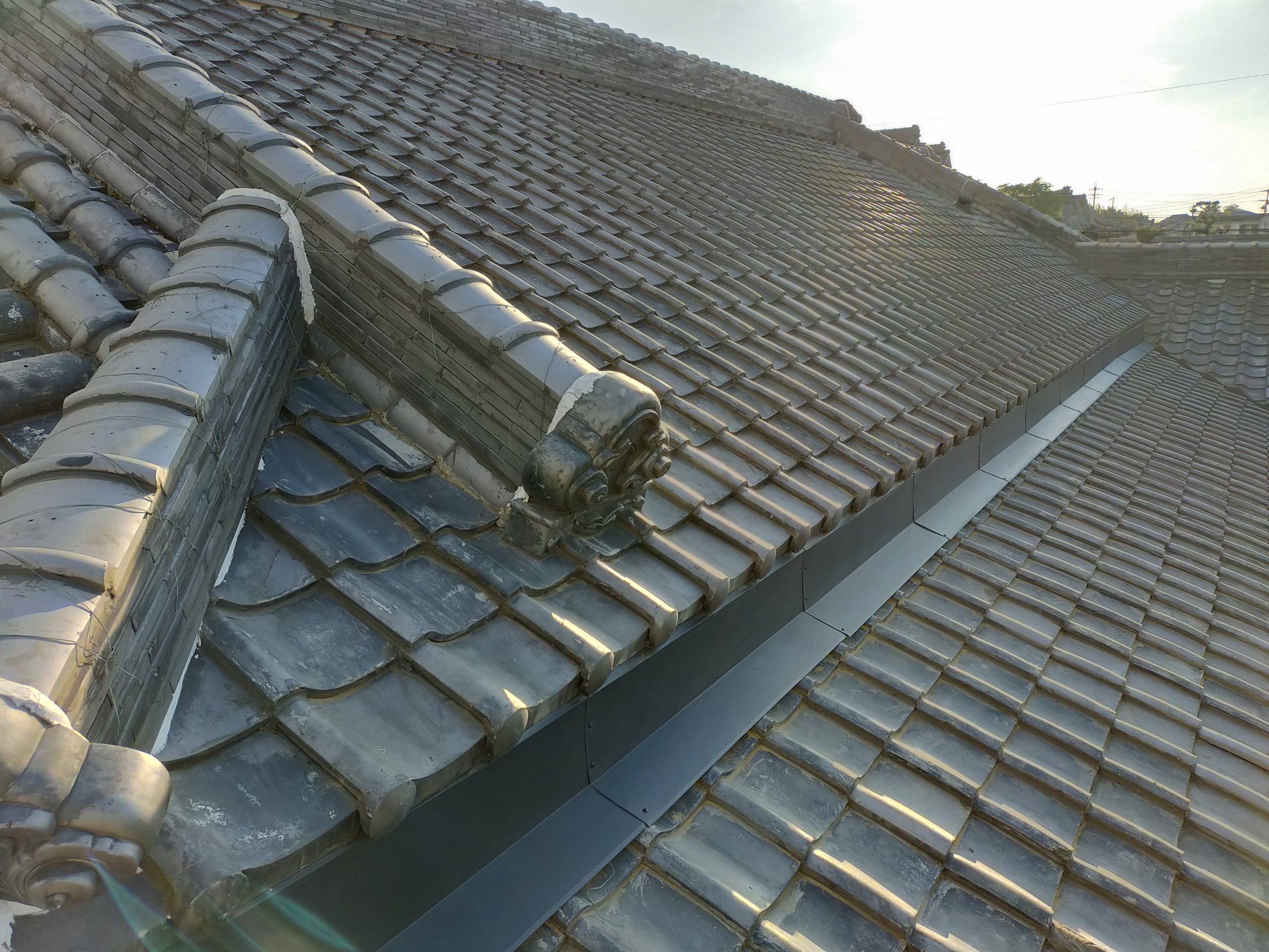 岸和田市の屋根の腰上げの雨漏り修理完了