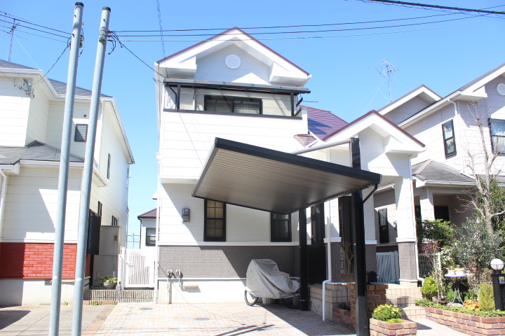 岸和田市包近町の外壁・屋根塗装完了
