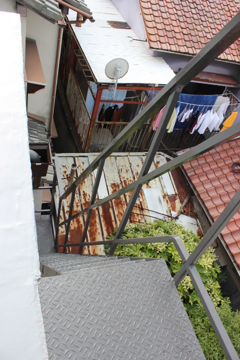 岸和田市の鉄階段塗装完了