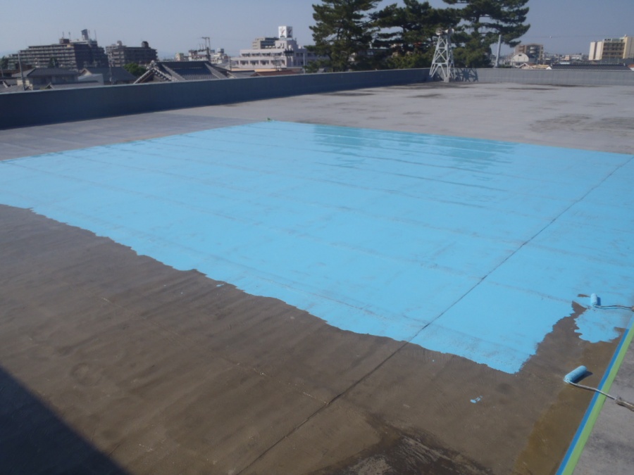 岸和田市の屋上にウレタン樹脂塗布