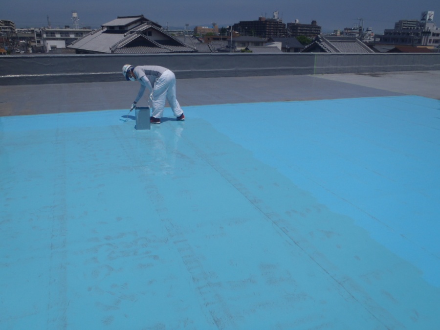 岸和田市の倉庫の屋上を防水