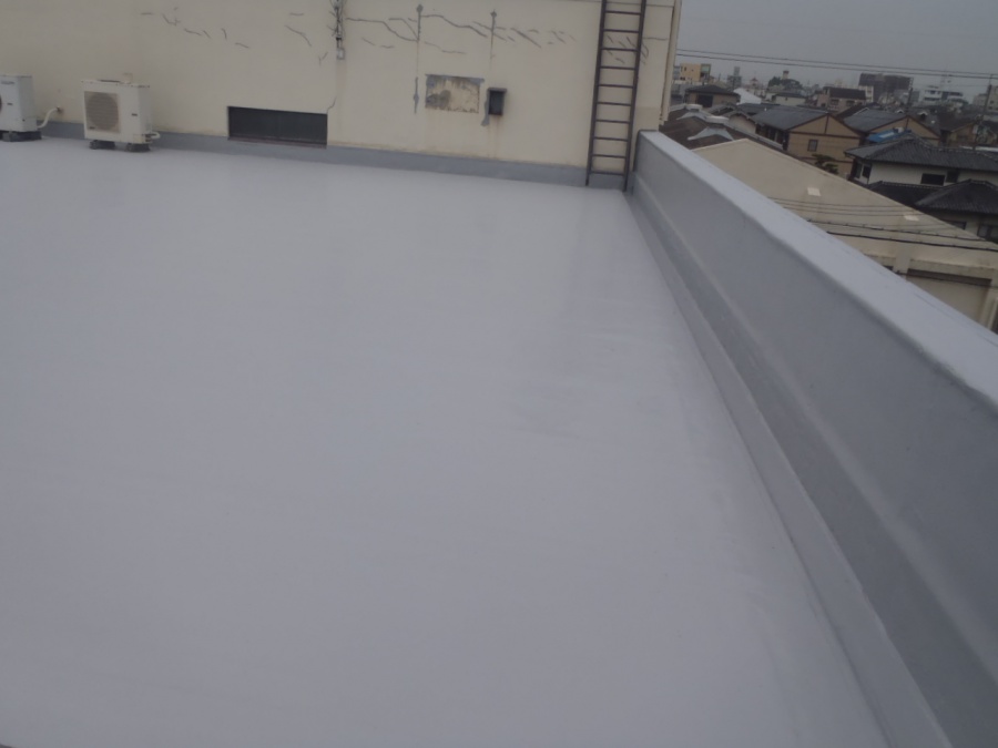 岸和田市の屋上をウレタン塗膜防水