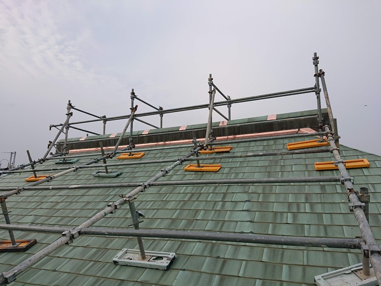 岸和田市の銅板屋根の修理完了！