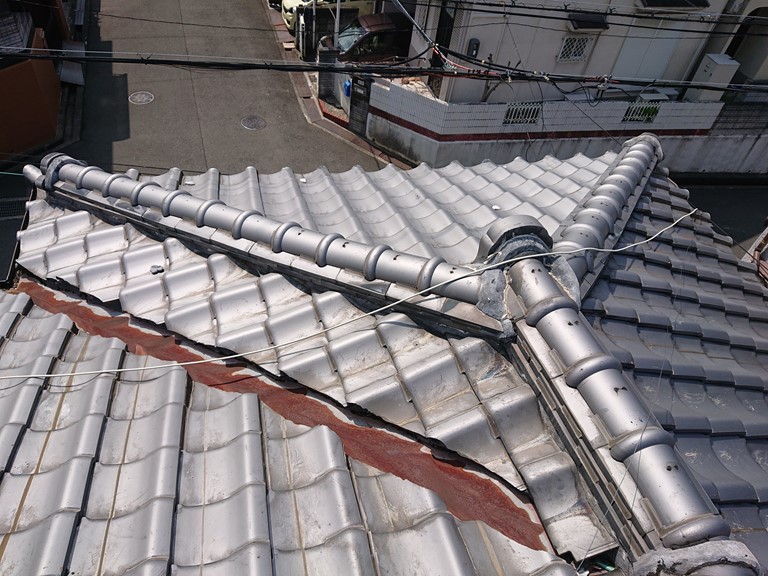 泉佐野市の葺き替え前の屋根