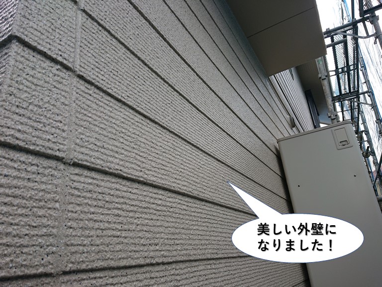 貝塚市で美しい外壁になりました