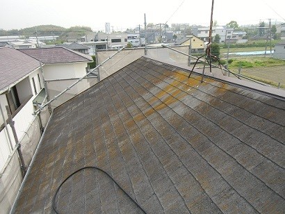 岸和田市真上町の屋根塗装と外壁塗装で高圧洗浄