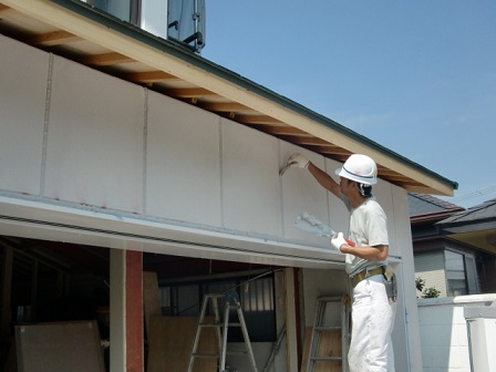 岸和田市上松町の外壁塗装で防水処理の工程