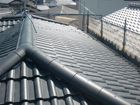 岸和田市土生町で屋根の洋瓦葺き替え工事