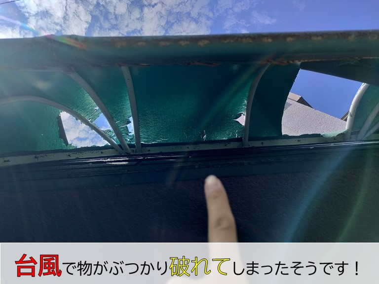 和泉市のテントが台風で破損