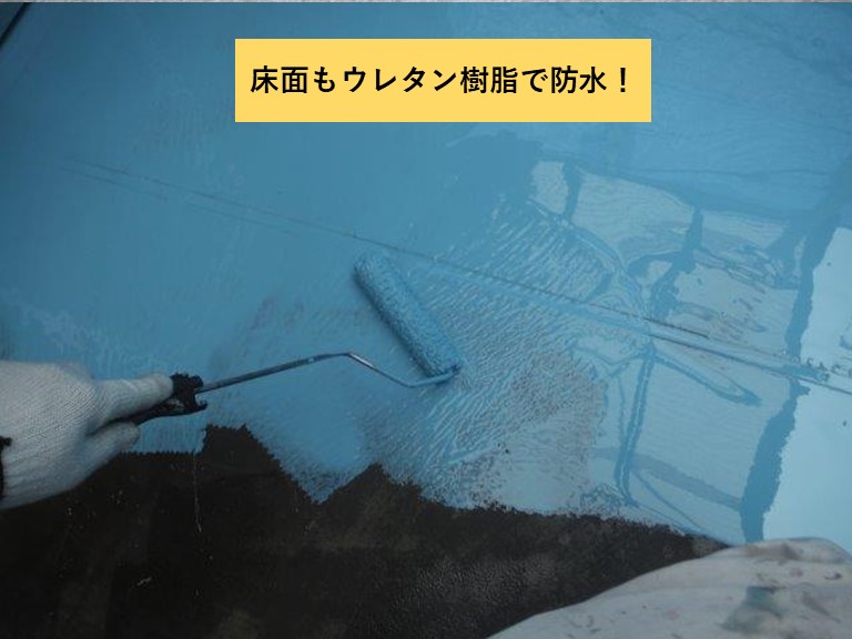 和泉市のベランダの床面もウレタン樹脂で防水