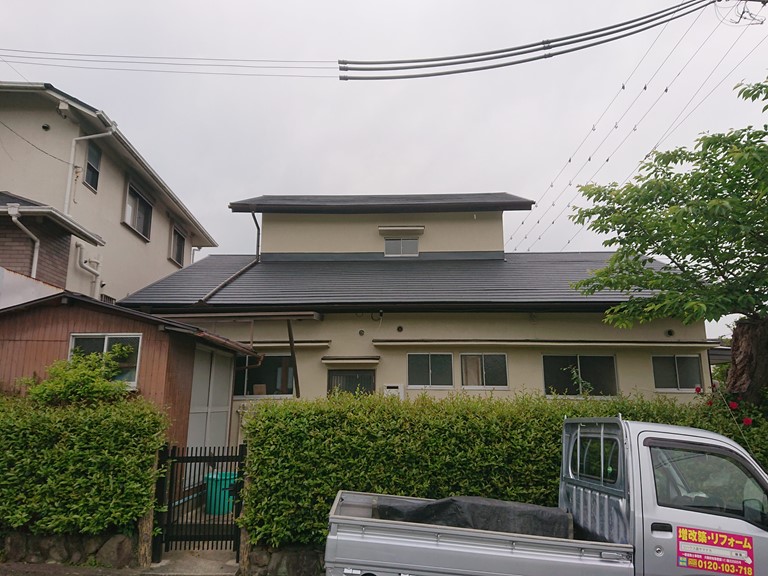 岸和田市の屋根葺き替え・外壁塗装後
