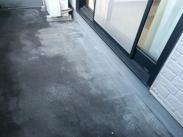 高石市ベランダ工事前