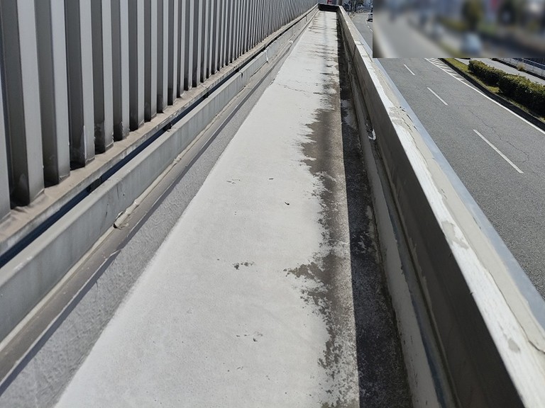 忠岡町庇防水工事前