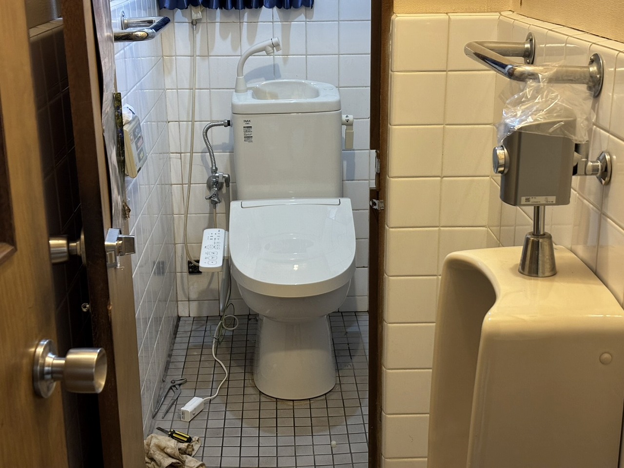 泉佐野市トイレ入れ替え1